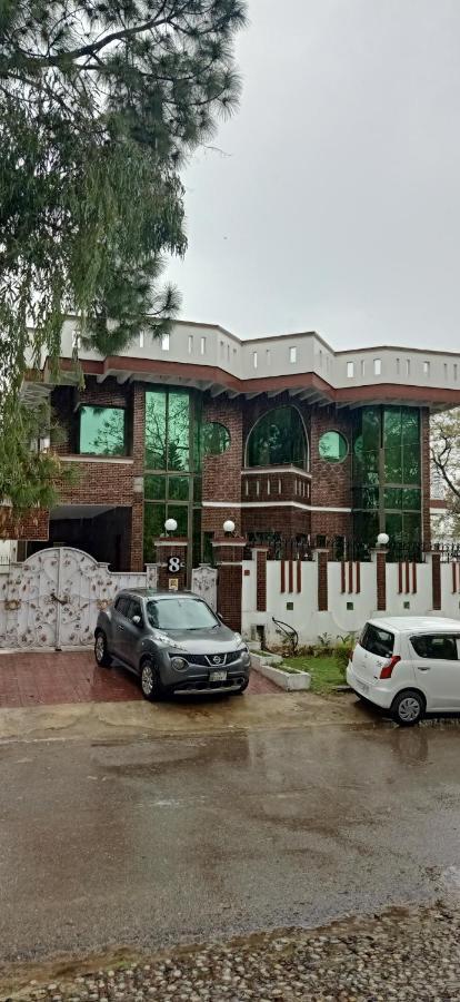 Executive Galaxy Guest House Islamabad Exterior photo